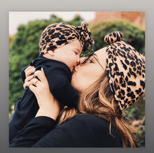 Load image into Gallery viewer, Mom and Baby Headbands Spring and Autumn Leopard Flower Printed Turban Infant Headwrap Hair Accessories for Newborn