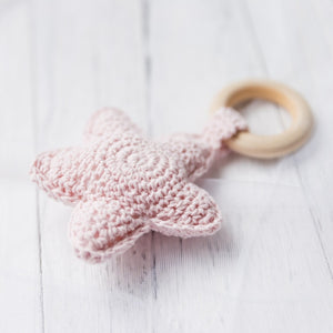 Newborn Baby Toys 1pc Wooden Teether Crochet Pattern Rattle Elephant Rattle Toy Newborn Amigurumi Teether Baby  Rattles Gift